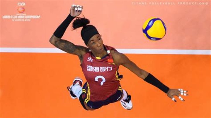 Destinee Hooker