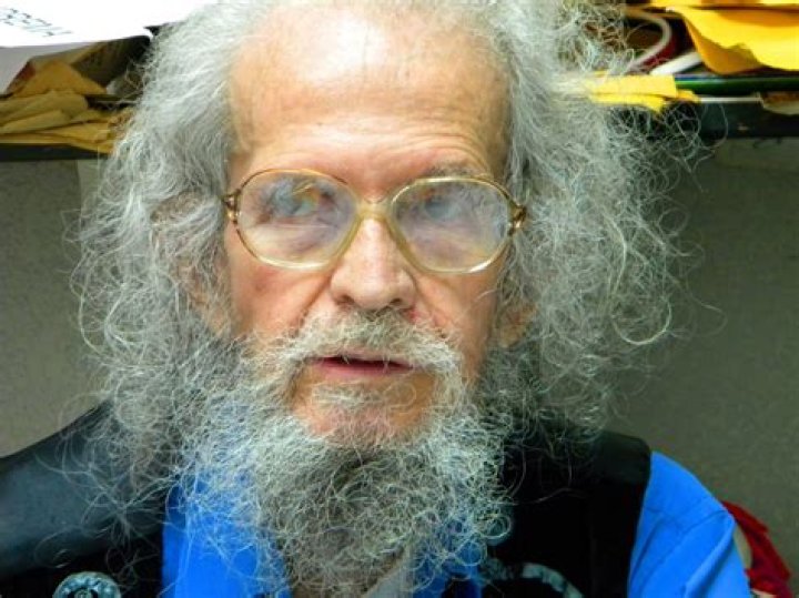 Efrain Recinos
