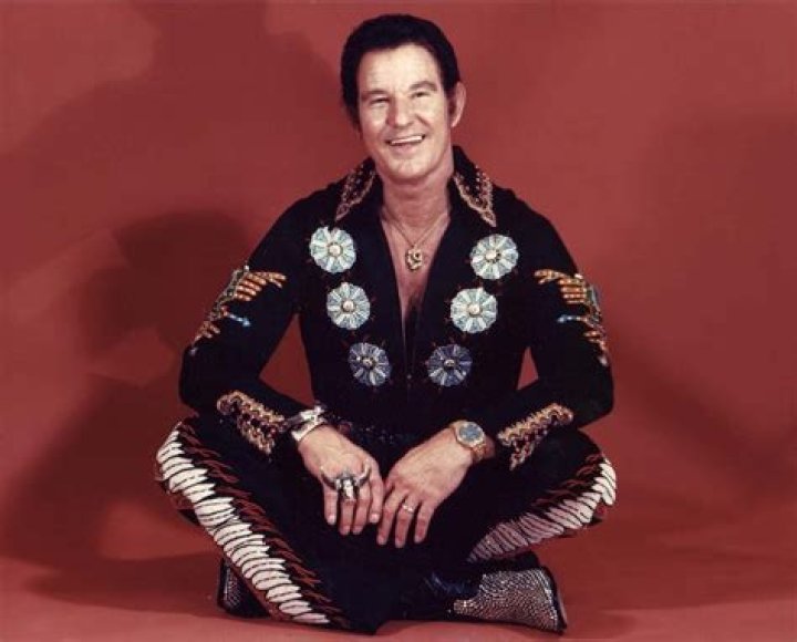 Freddie Hart
