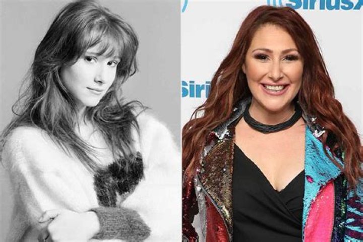 Laura Comfort Wikipedia And Age | How Old Is The Singer