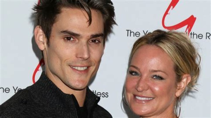 Sharon Case Boyfriend | Is She Dating Her Co-Star Mark Grossman | Relationship Explore