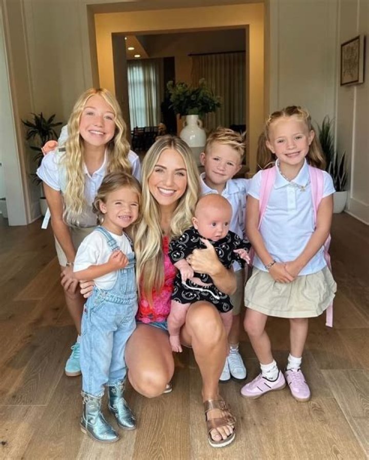 Wiki, Age, Boyfriend, Height, Net Worth, And Career Of Katy Bellotte