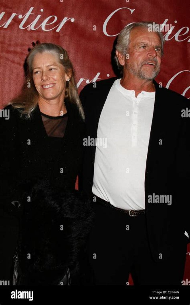 William Devane And Eugenie Devane Have Been Married For Almost 6 Decades